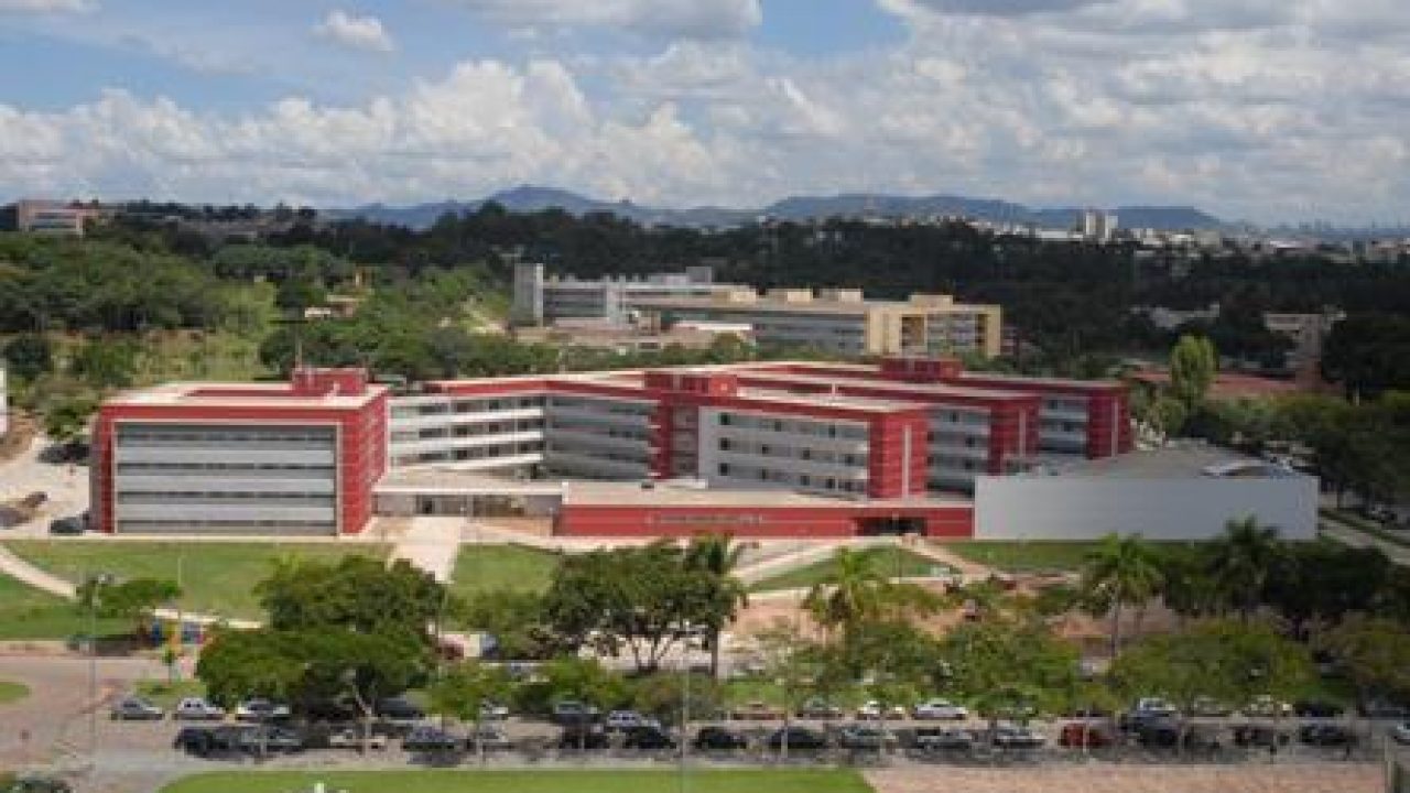 Nota de alunos que ingressam na UFMG pela cota já supera a dos não