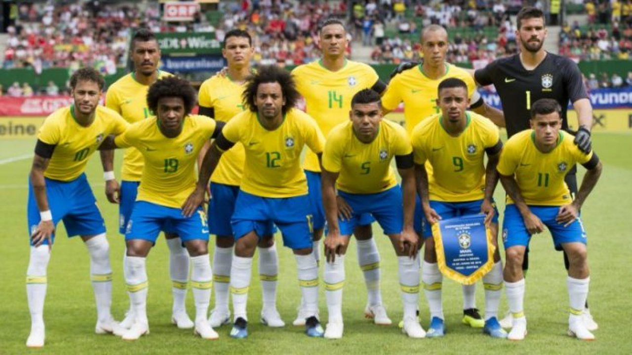 Chamada do segundo dia de jogos da Copa do Mundo com transmissão na Globo  (15/06/2018) 