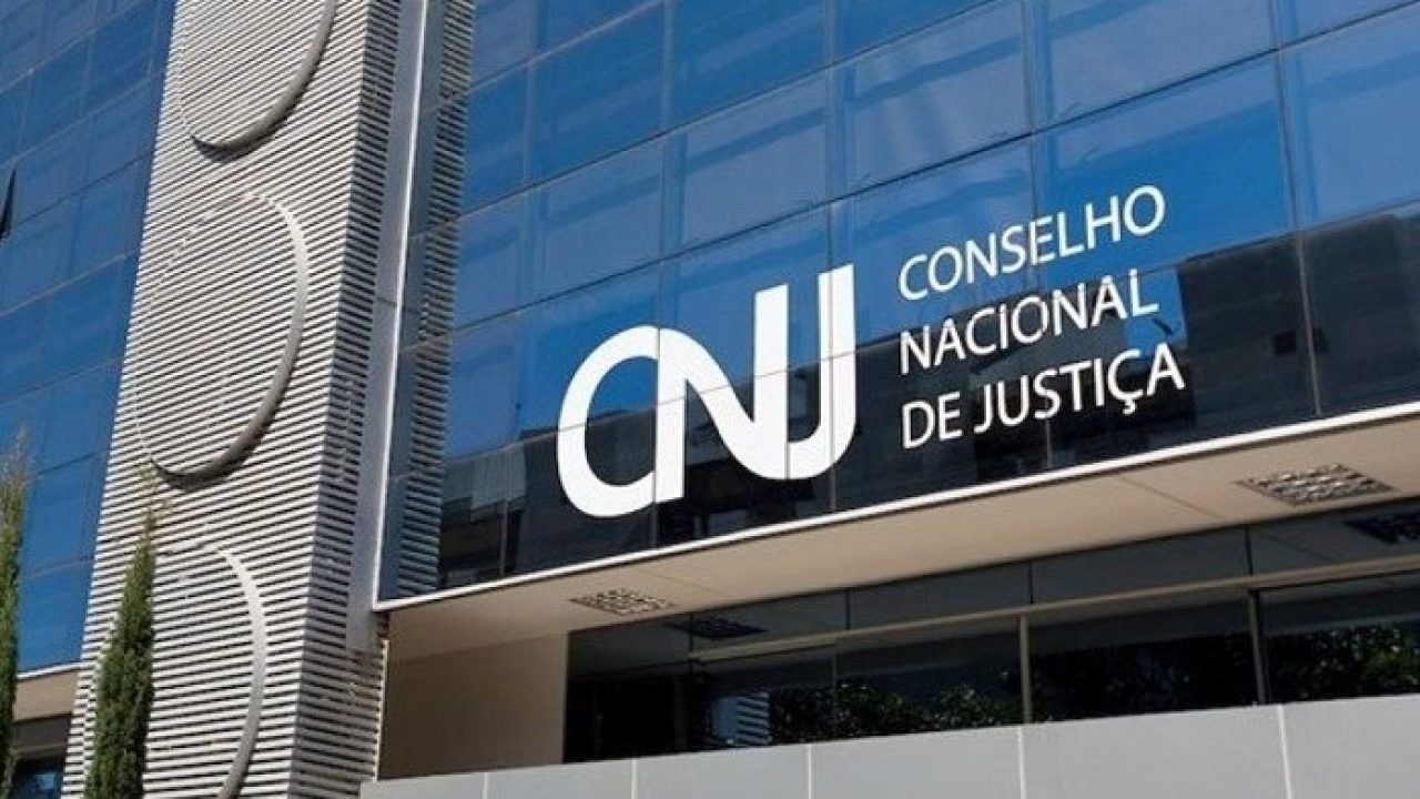 Conselho Nacional de Justiça (CNJ) - Se o documento estudantil
